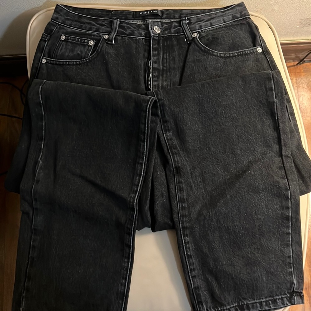 White Fox Who’s That Girl Straight Leg Denim Jeans Vintage Black. Size XL